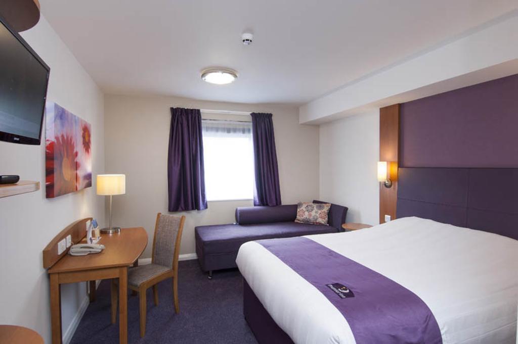 Premier Inn Plymouth City Centre - Sutton Harbour Værelse billede