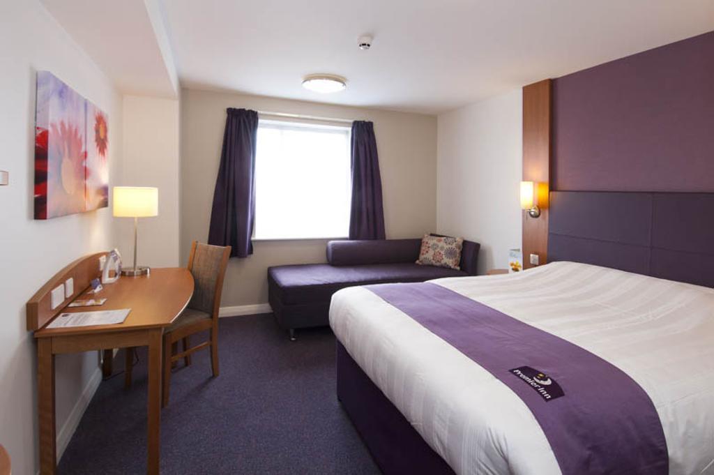 Premier Inn Plymouth City Centre - Sutton Harbour Værelse billede
