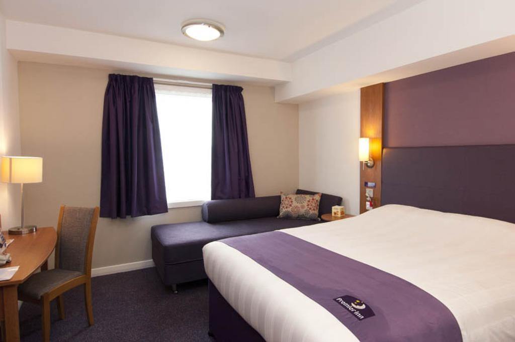 Premier Inn Plymouth City Centre - Sutton Harbour Eksteriør billede